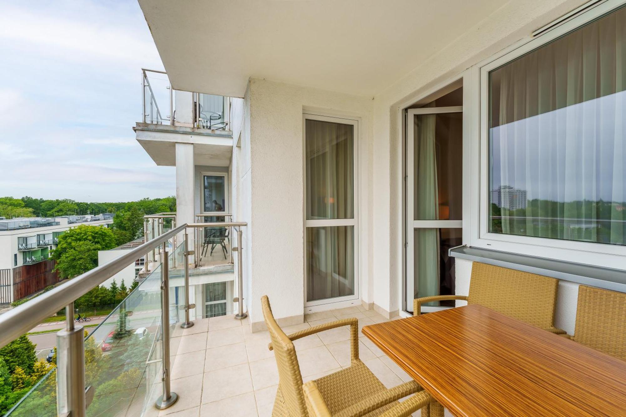 Baltic Wave Apartment Kolobrzeg Exterior photo